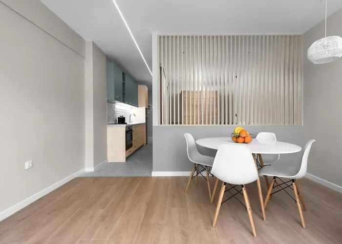Lagom, Nilie Hospitality Mgmt